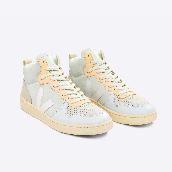 V-15 SUEDE – Image 2